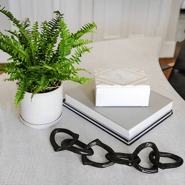 Hibler Black Chain Links - Thumbnail - Image 2