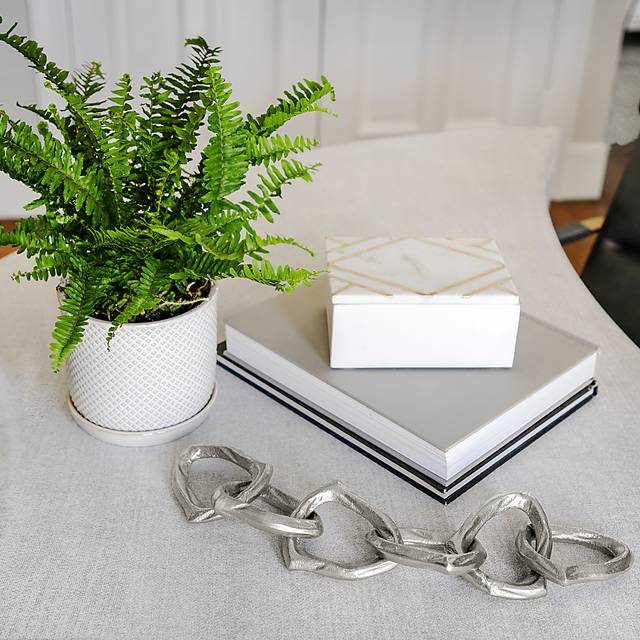 Hibler Silver Chain Links - Thumbnail - Image 2
