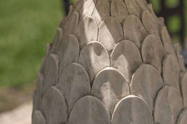 Hibriten White Outdoor Table Lamp - Thumbnail - Image 6