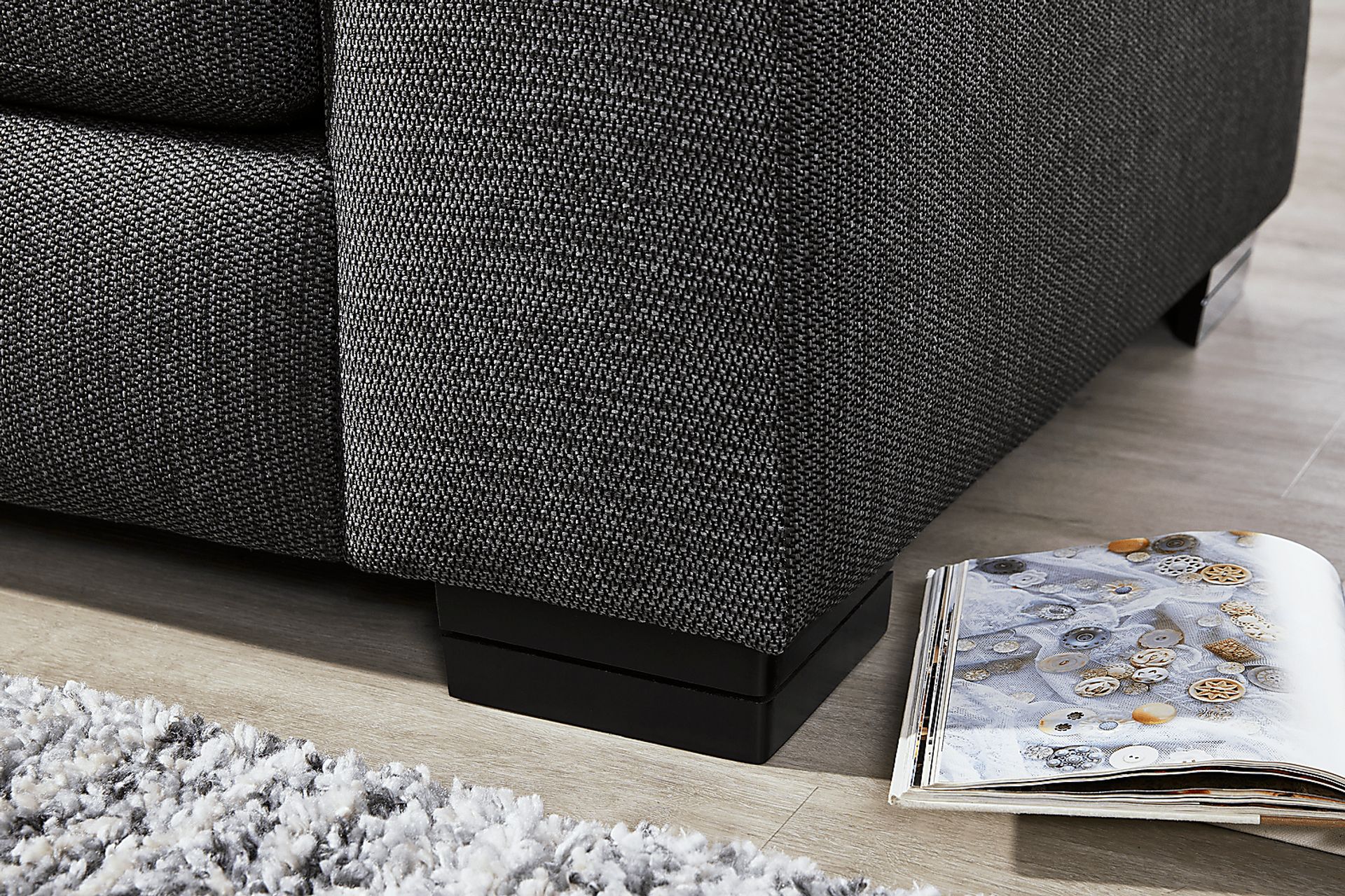 Highland Square Black 3 Pc Sectional Living Room - Image 6