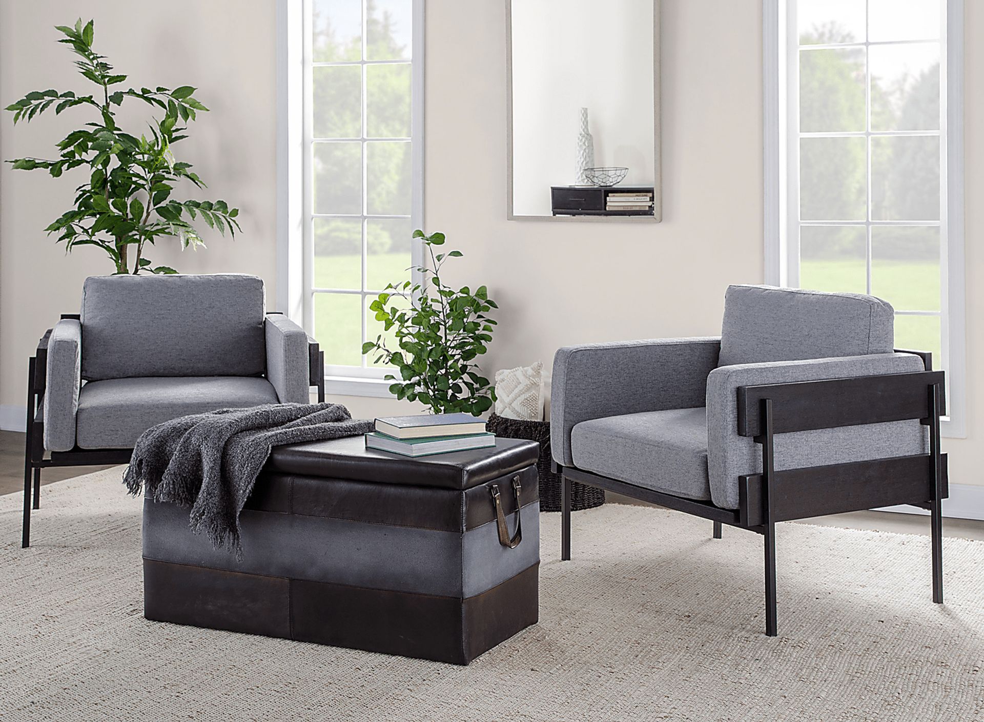 Highlandia Black Storage Bench - Image 2