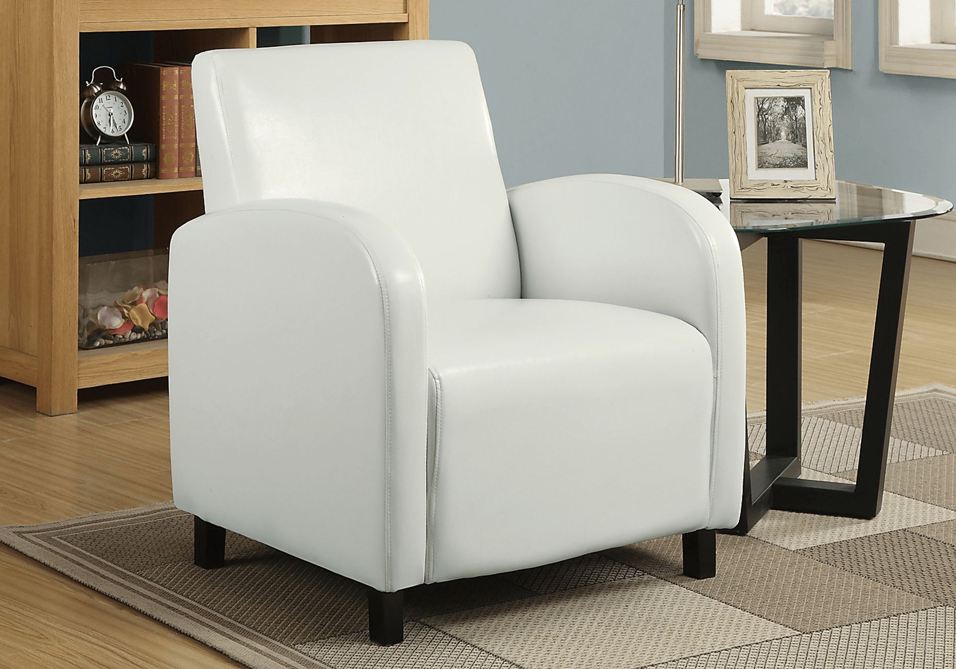 Hilandale White Accent Chair - Image 2