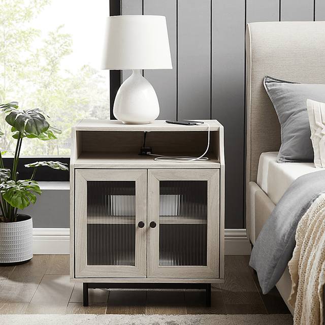 Hilander Brown End Table - Thumbnail - Image 7