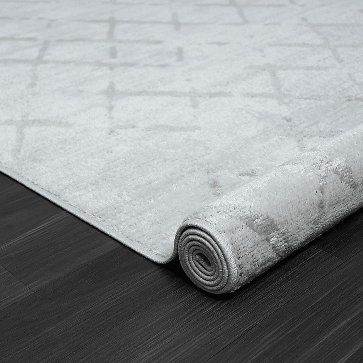 Hildegarde Cream 5' x 7' Rug