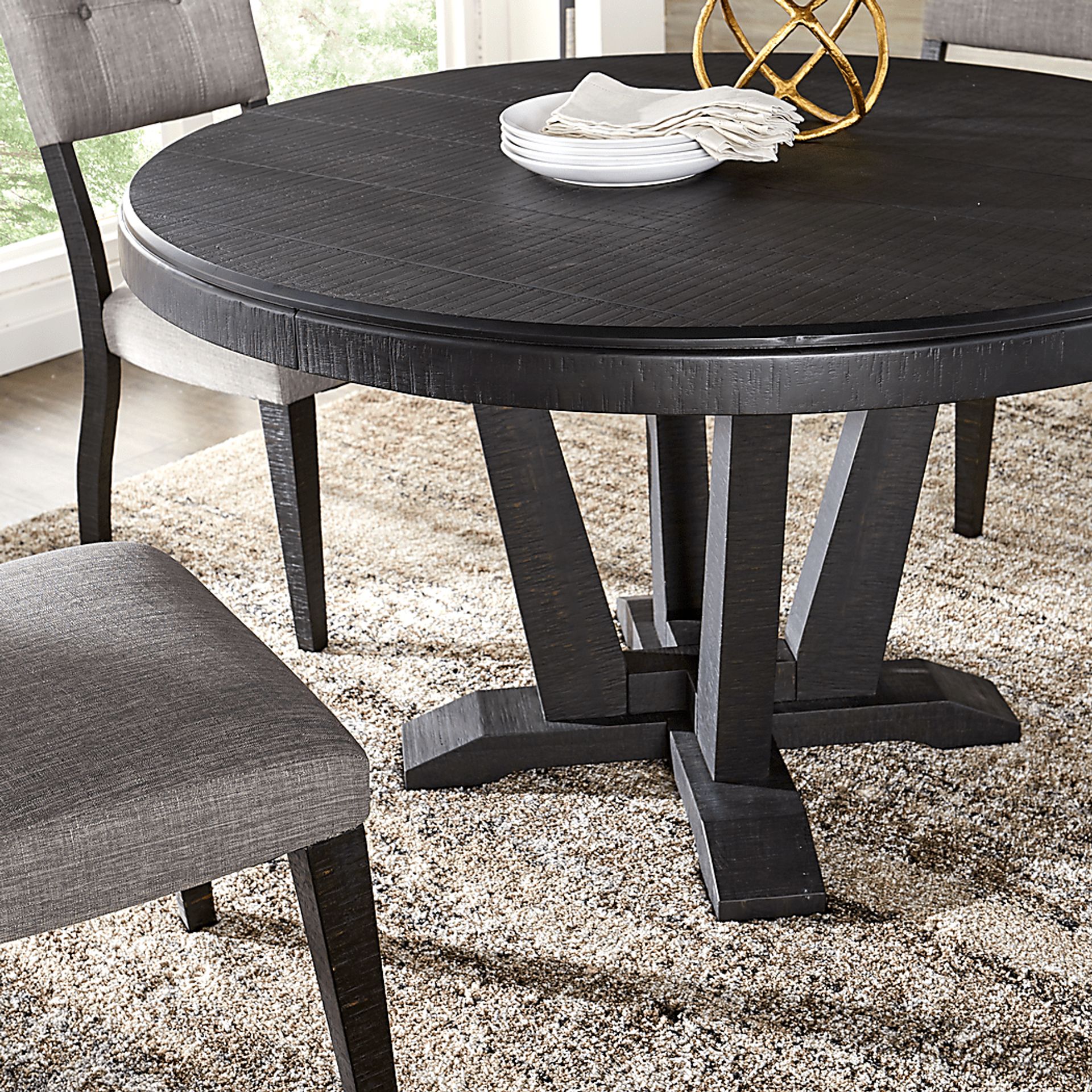 Hill Creek Black 5 Pc Round Dining Room - Image 3