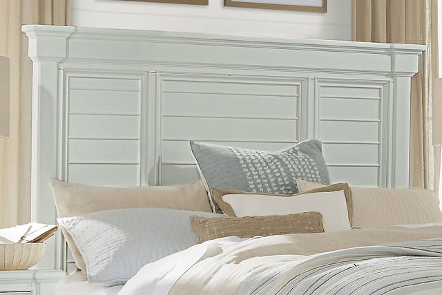 Hilton Head Mint 5 Pc Queen Panel Bedroom - Thumbnail - Image 3