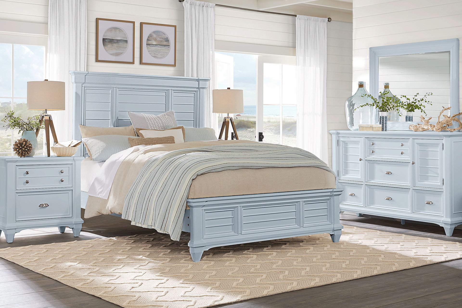 Hilton Head 7 Pc Mint Colors King Bedroom Set With Door Dresser, Mirror, 3 Pc King Panel Bed