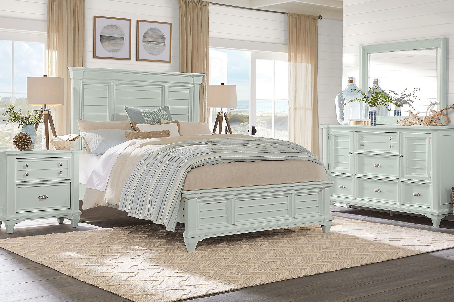 Hilton Head Mint 7 Pc King Panel Bedroom - Image 1