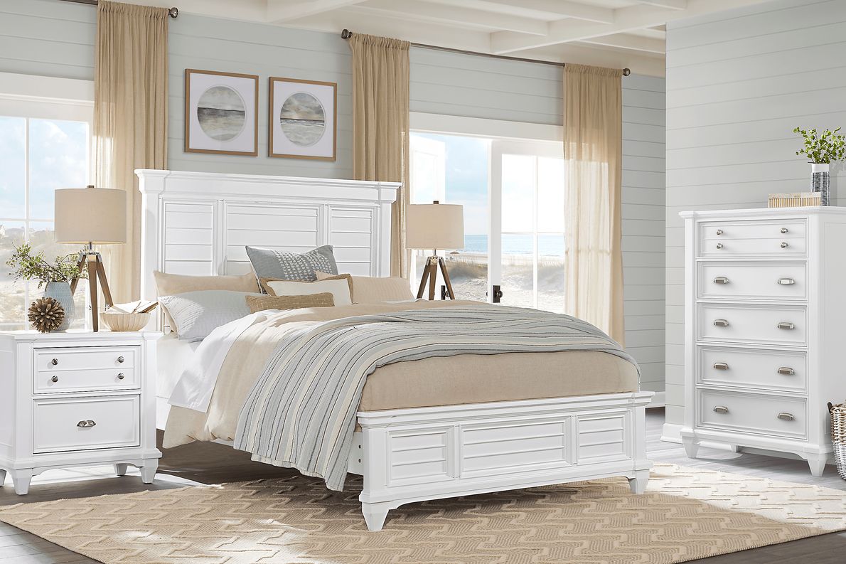 Hilton Head 5 Pc White Colors,White Queen Bedroom Set With Mirror, 3 Pc  Queen Panel Bed, Door Dresser - Rooms To Go