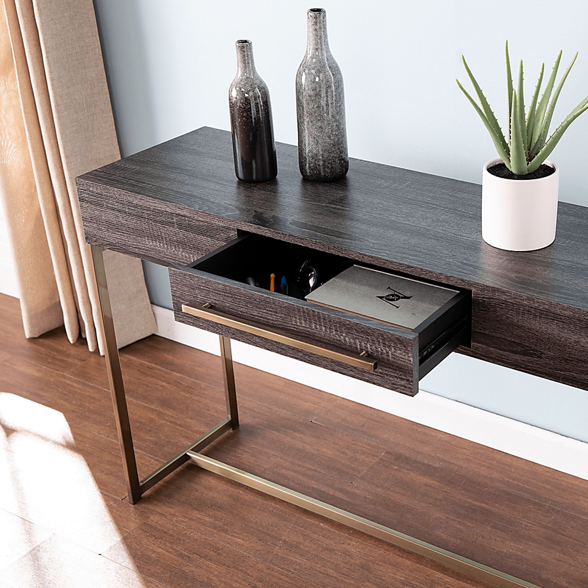 Hilwill Black Sofa Table - Image 3