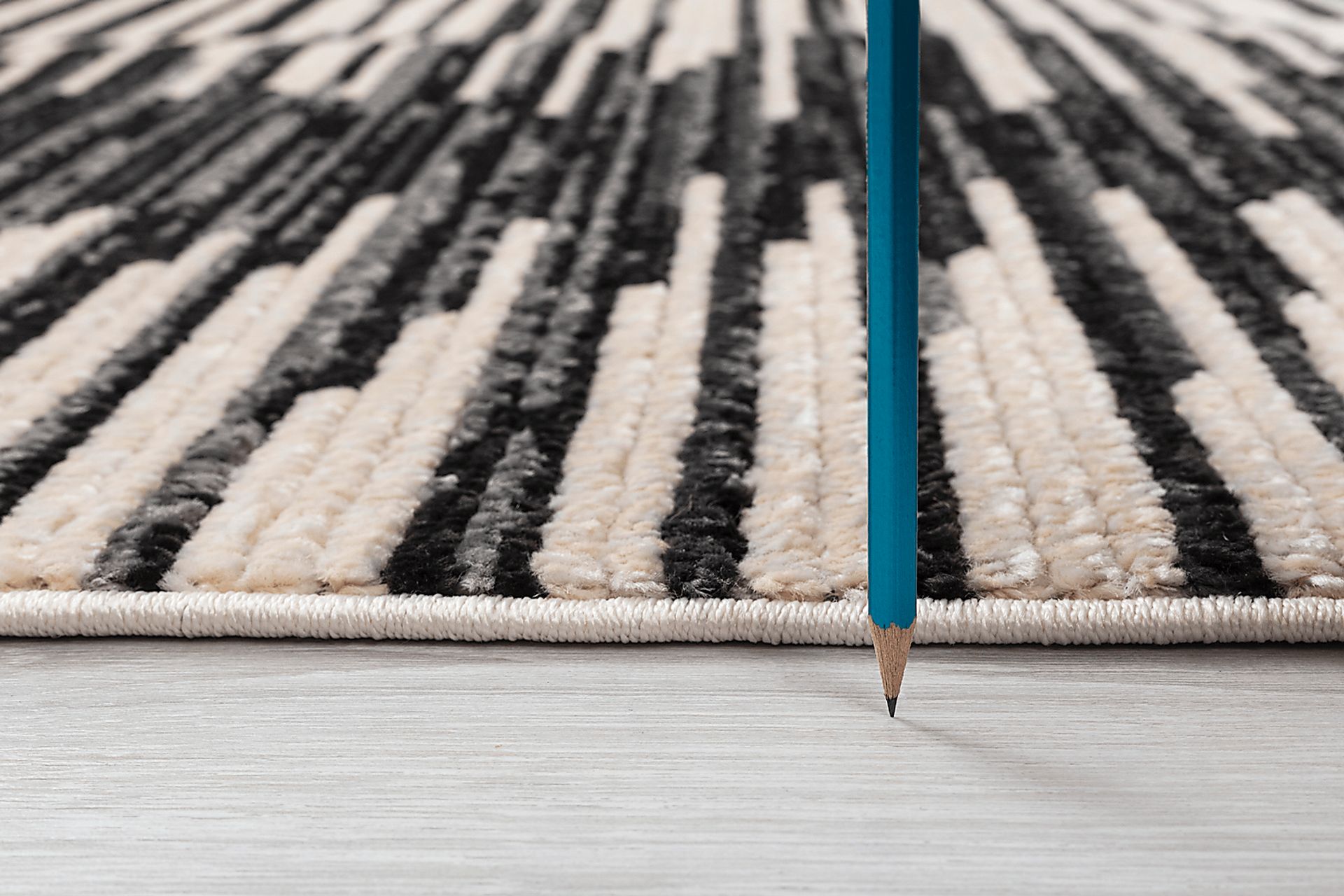 Hingram Black 7'10 x 10'1 Rug - Image 7