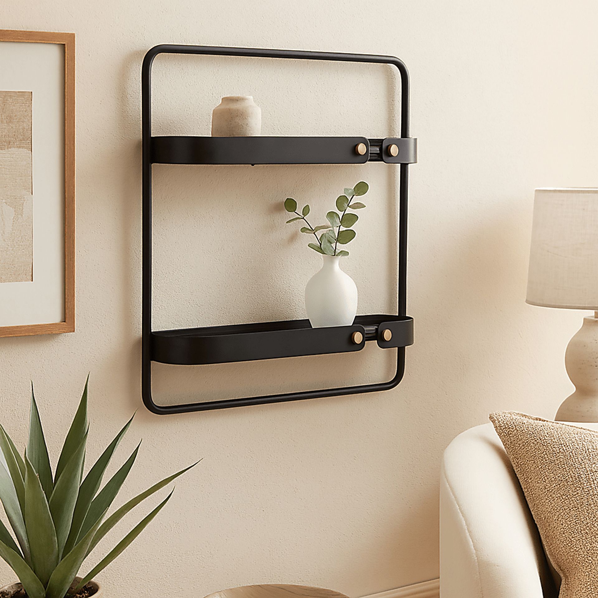 Hogbit Black Room Wall Shelf - Image 2