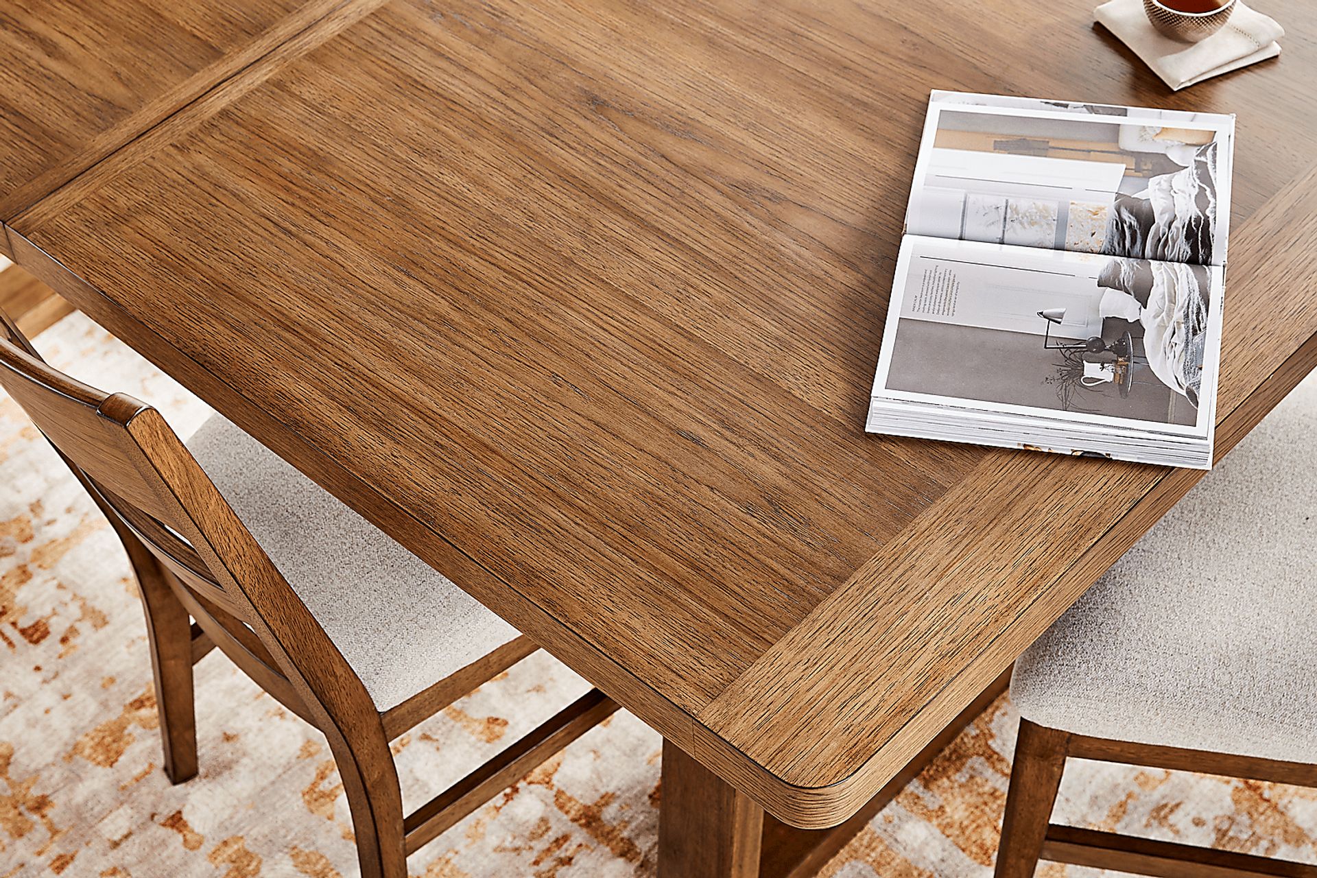 Holden Brown 6 Pc Dining Room with Bench - Image 6