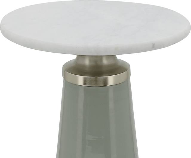 Hollyoak Gray Side Table - Thumbnail - Image 4