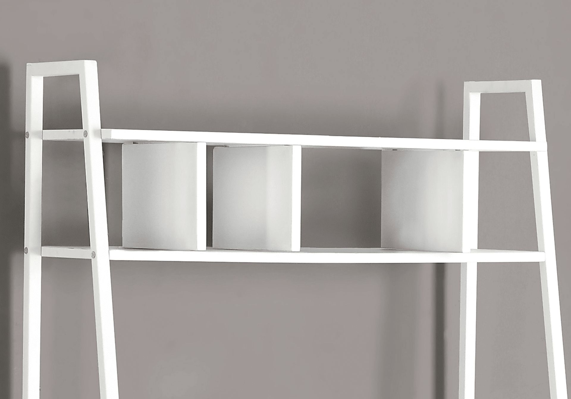 Holyboro White Desk - Image 3
