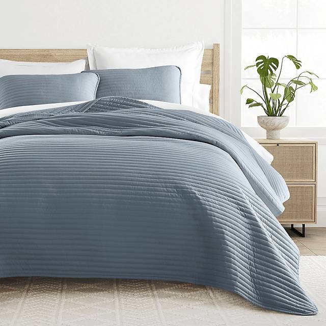 Honeybell Blue 3 Pc King Quilt Set - Thumbnail - Image 3