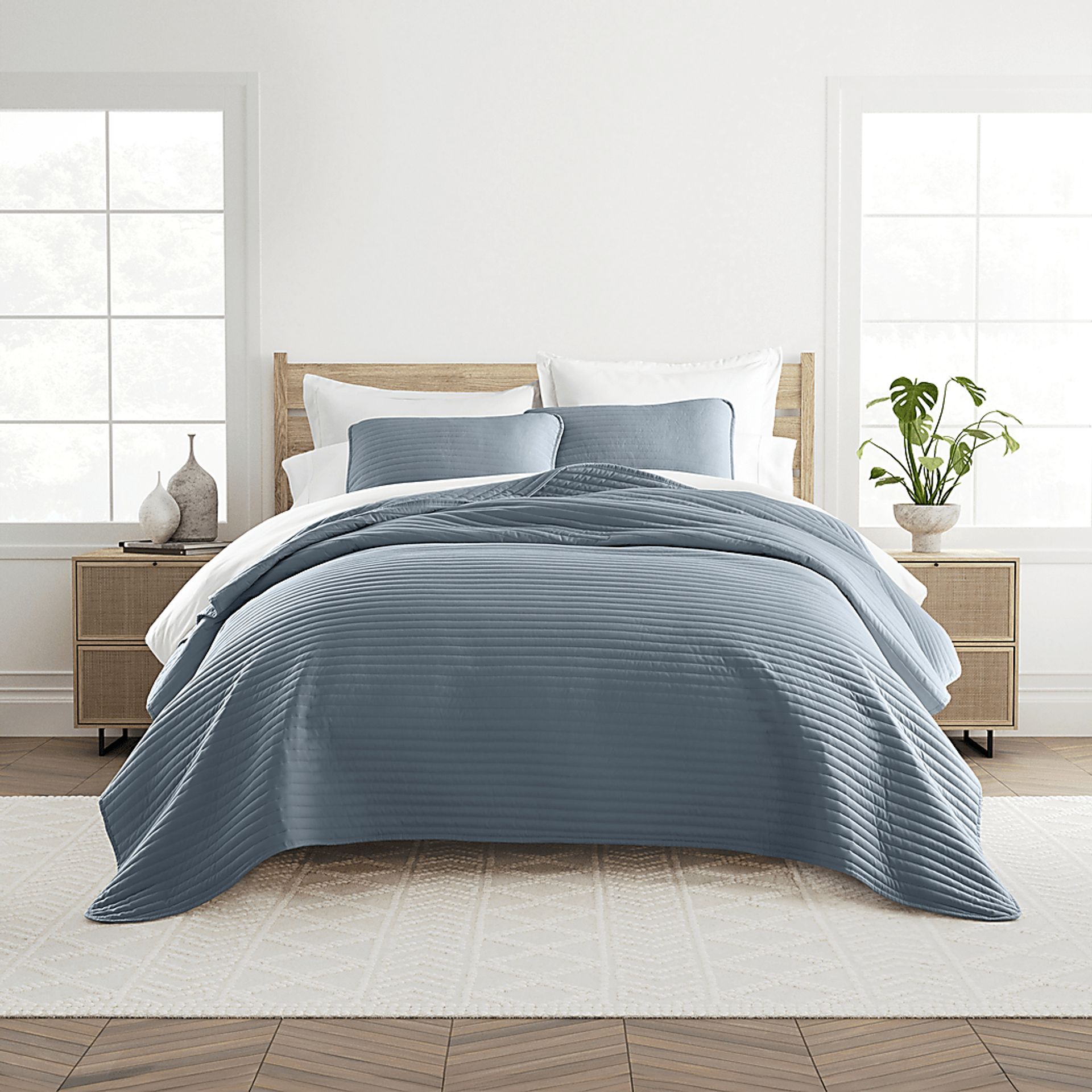 Honeybell Blue 3 Pc King Quilt Set - Image 1