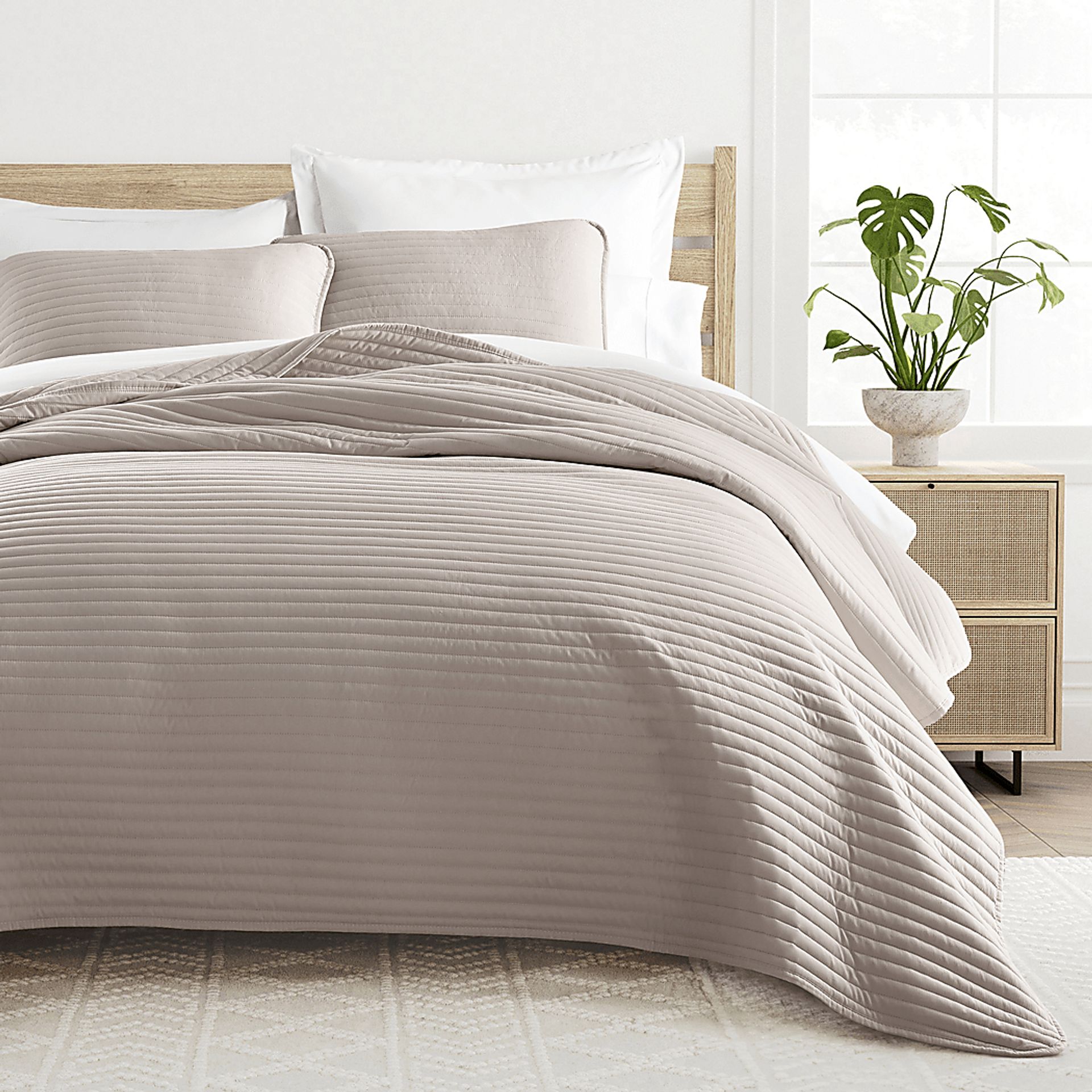 Honeybell Brown 3 Pc King Quilt Set - Image 3