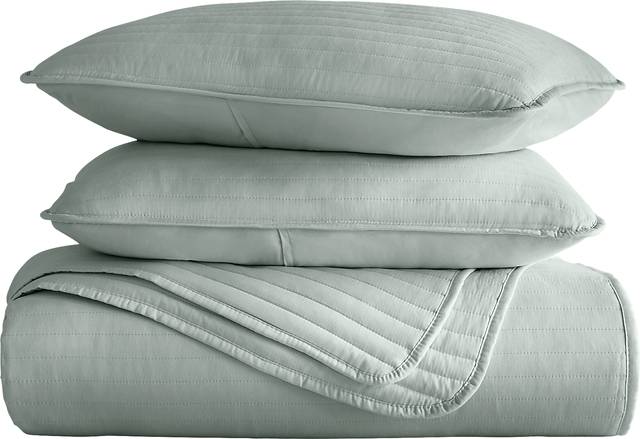 Honeybell Green 3 Pc Queen Quilt Set - Thumbnail - Image 2