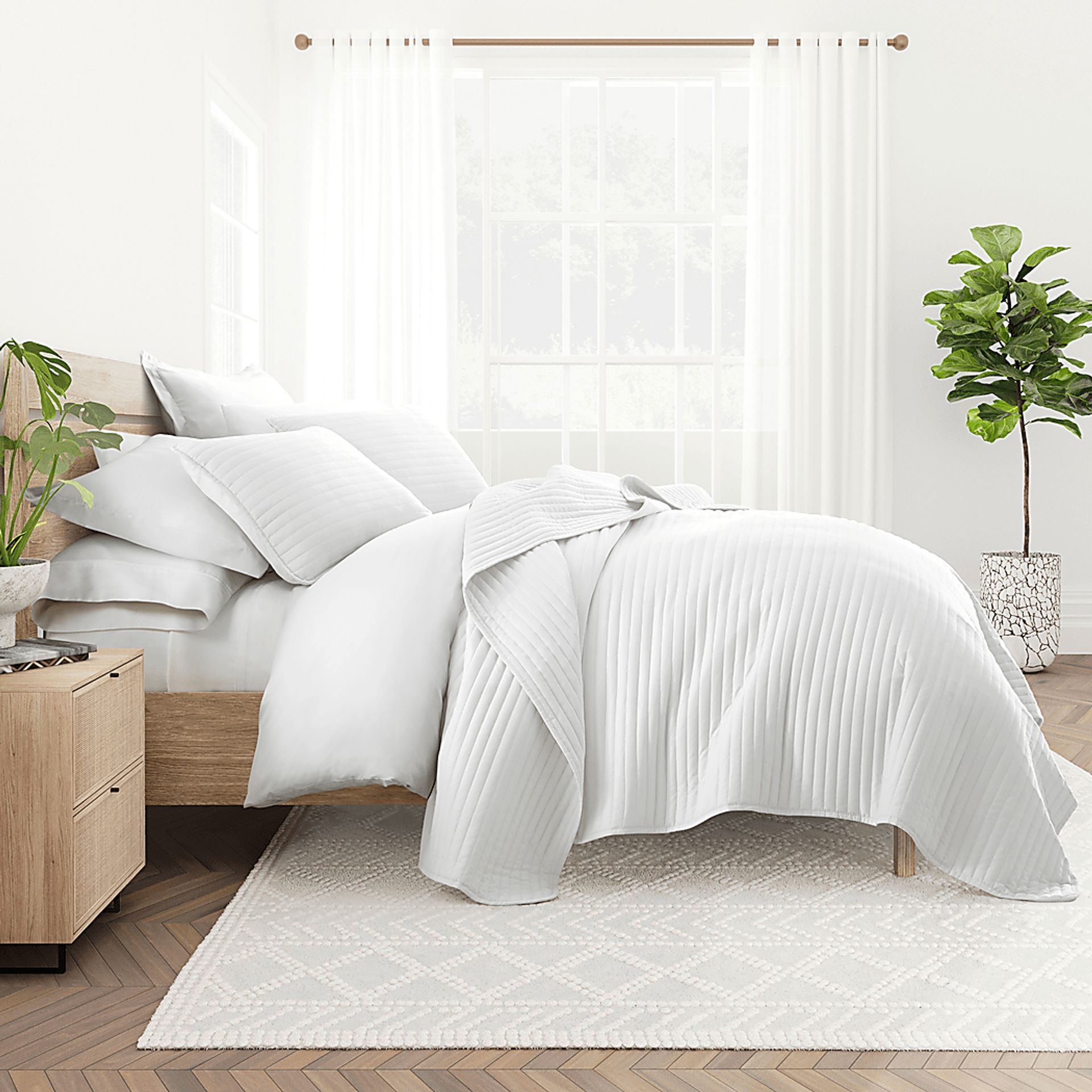 Honeybell White 2 Pc Twin Quilt Set - Image 4