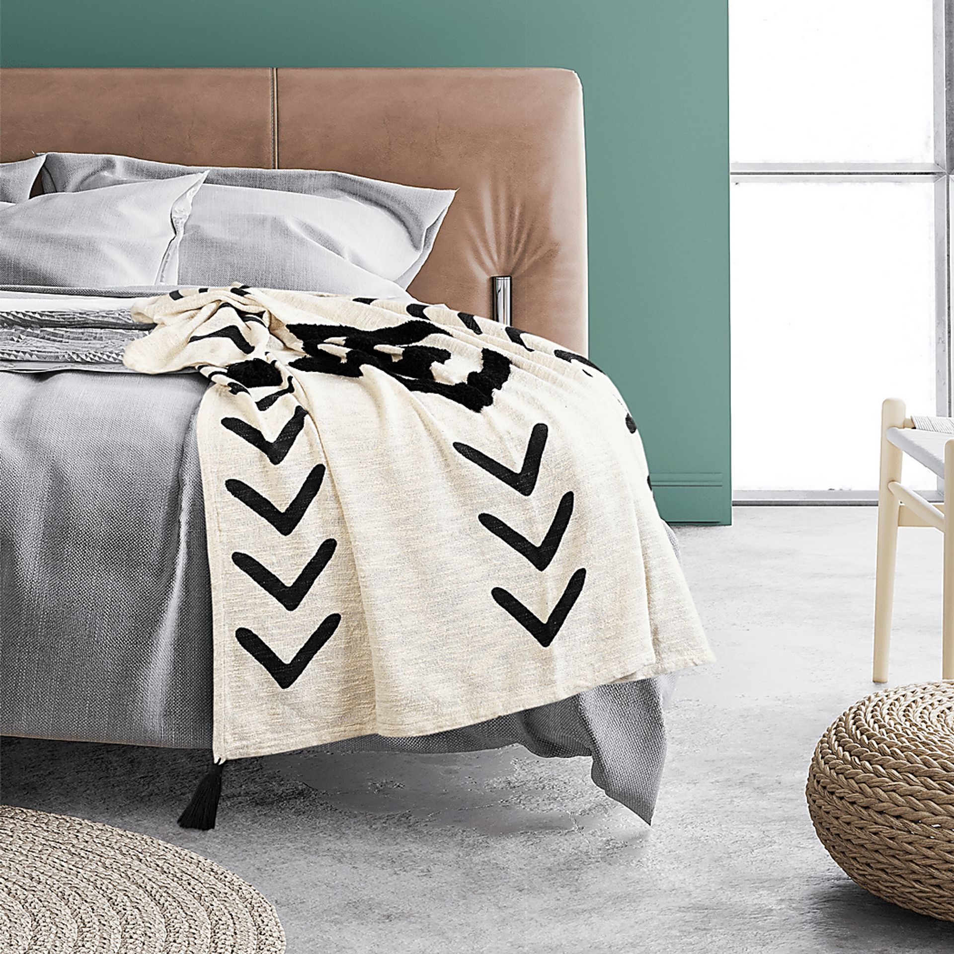 Hookstone V Black Throw Blanket - Image 8
