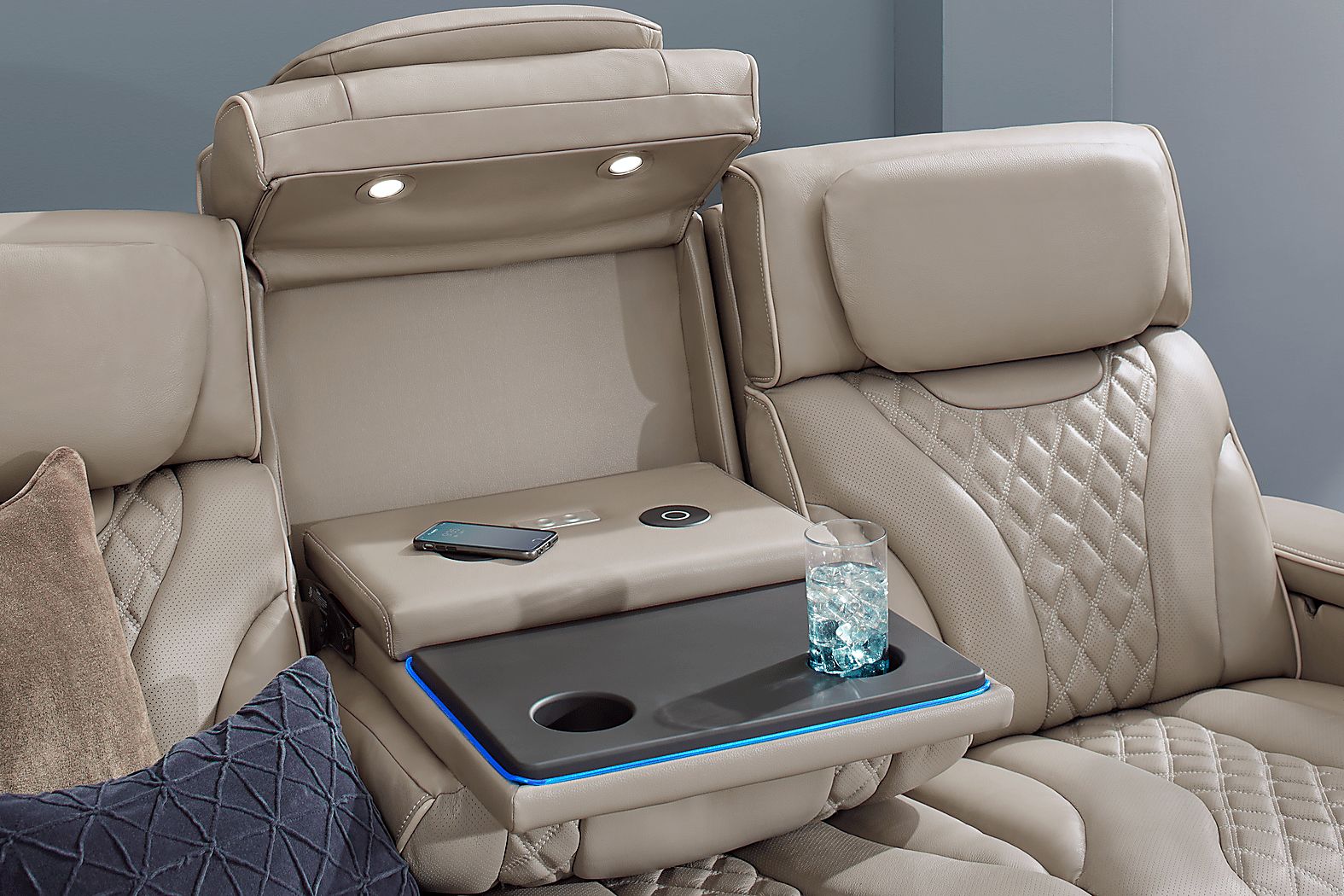 Horizon Ridge Leather Triple Power Reclining Living Room Set