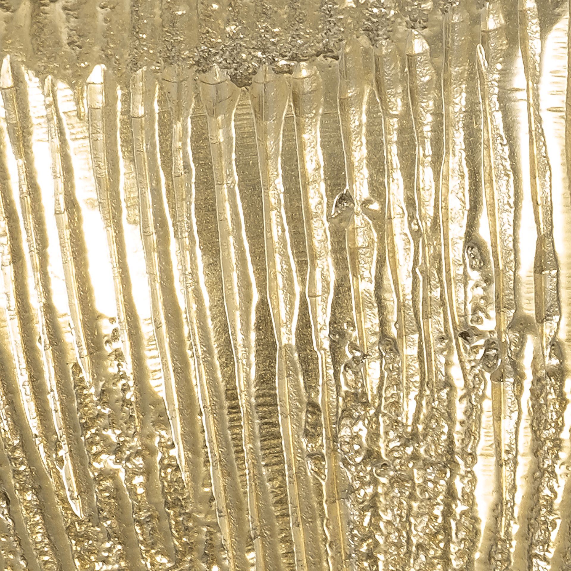 Hoyie Gold Sculpture - Image 5