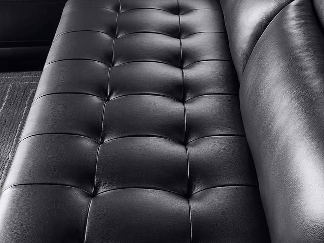 Hudson Heights Black 5 Pc Sectional Living Room - Thumbnail - Image 13