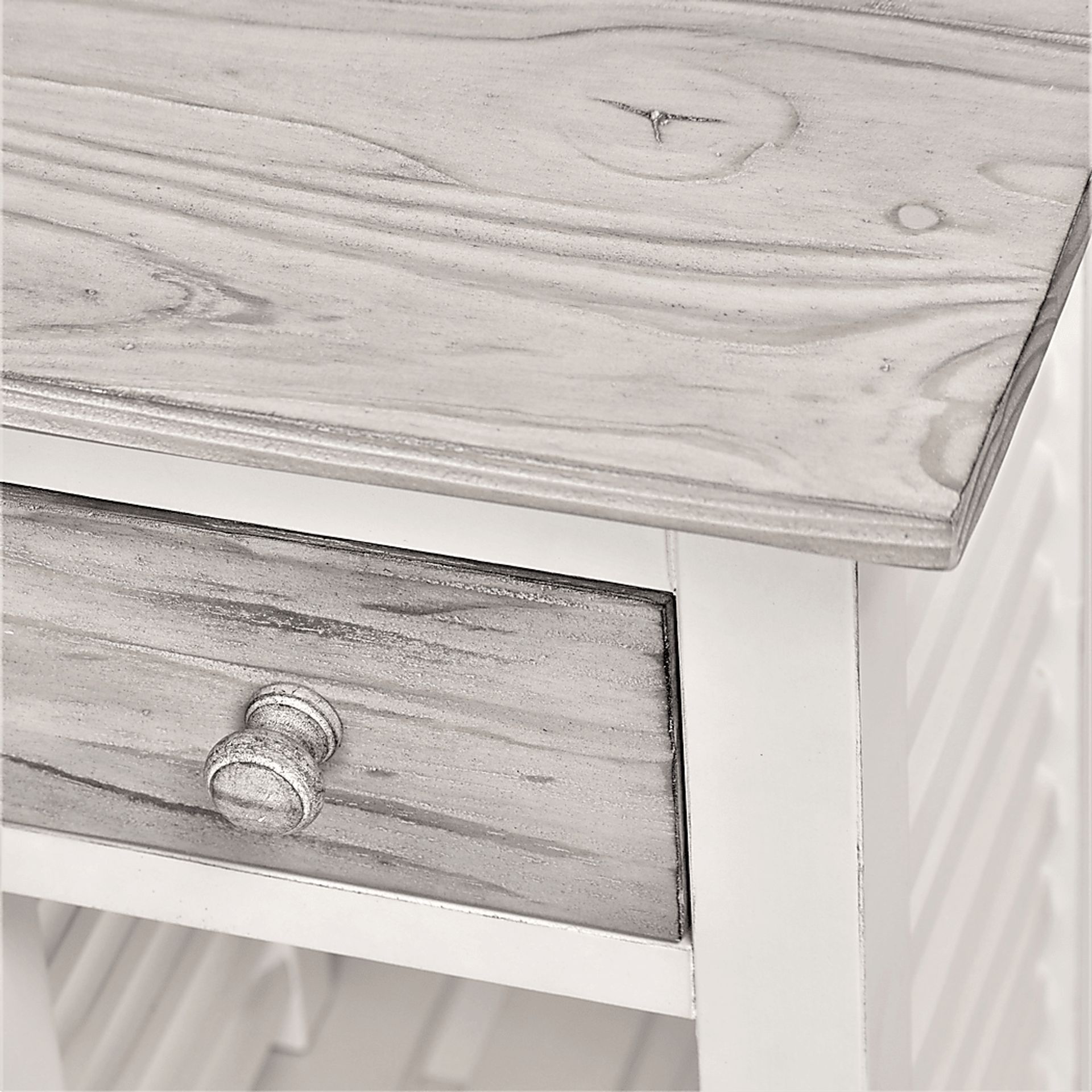 Huibei Gray Chairside Table - Image 4