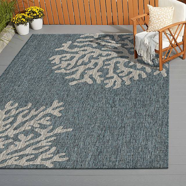 Humnia Blue/Gray 5' x 7' Indoor/Outdoor Rug - Thumbnail - Image 2