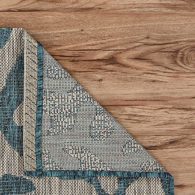 Humnia Blue/Gray 5' x 7' Indoor/Outdoor Rug - Thumbnail - Image 7