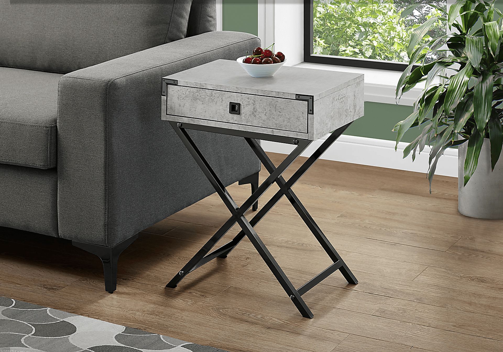 Hydesdale Black Accent Table - Image 2