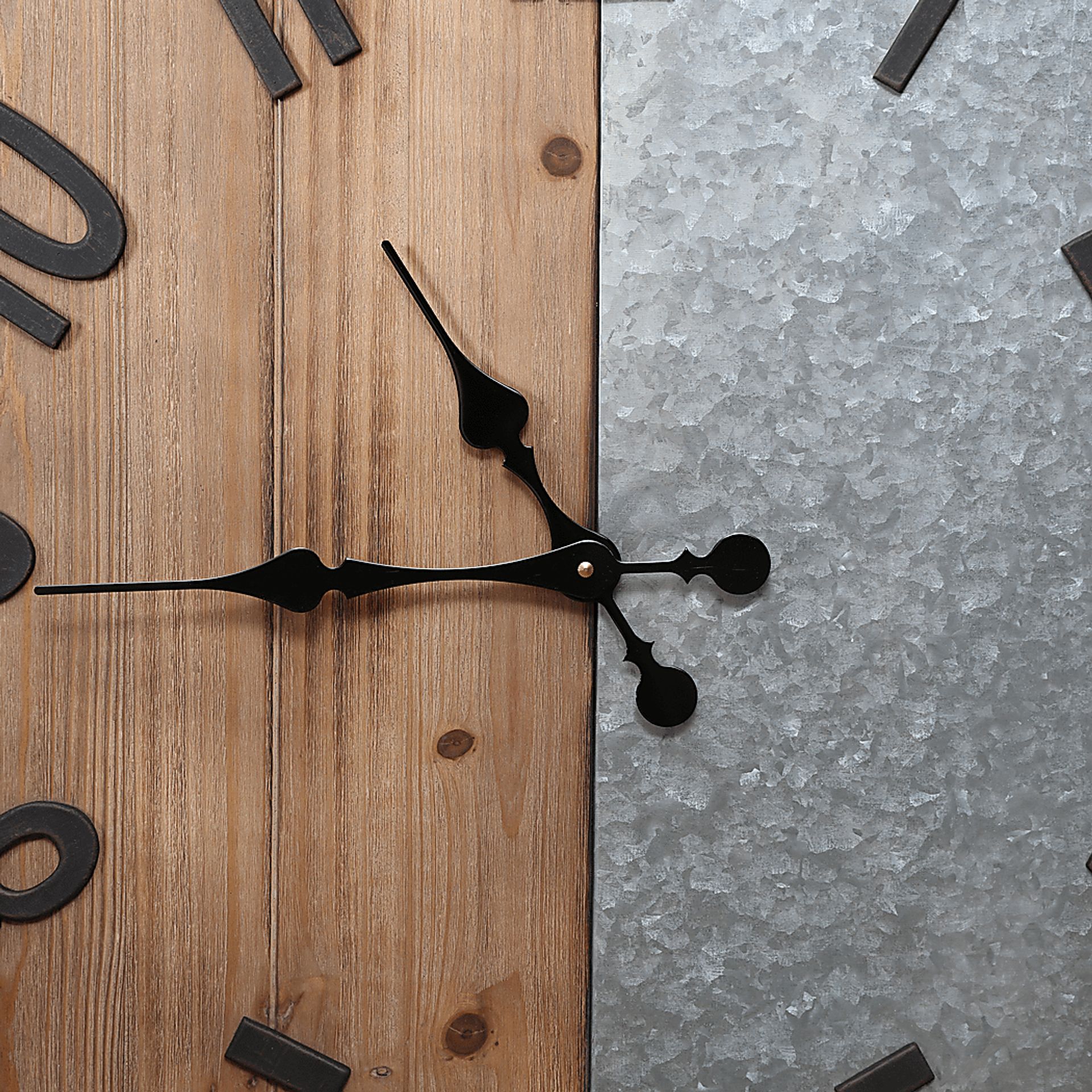 Hylda Gray Clock - Image 4