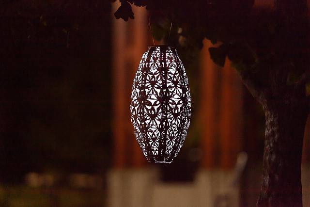 Hymin Estates Outdoor Pink Solar Lantern - Thumbnail - Image 14