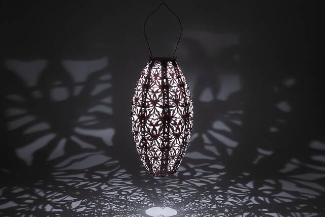 Hymin Estates Outdoor Pink Solar Lantern - Thumbnail - Image 20