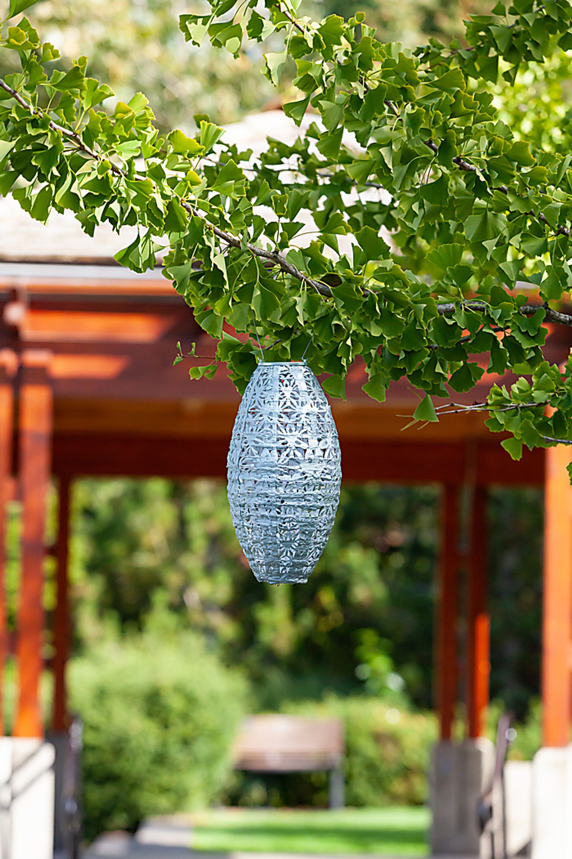Hymin Estates Outdoor Sage Solar Lantern - Image 15