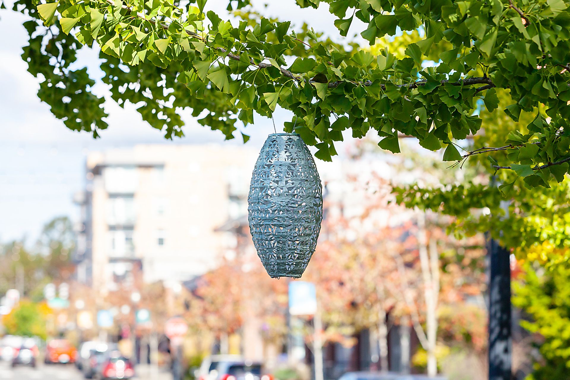 Hymin Estates Outdoor Sage Solar Lantern - Image 9