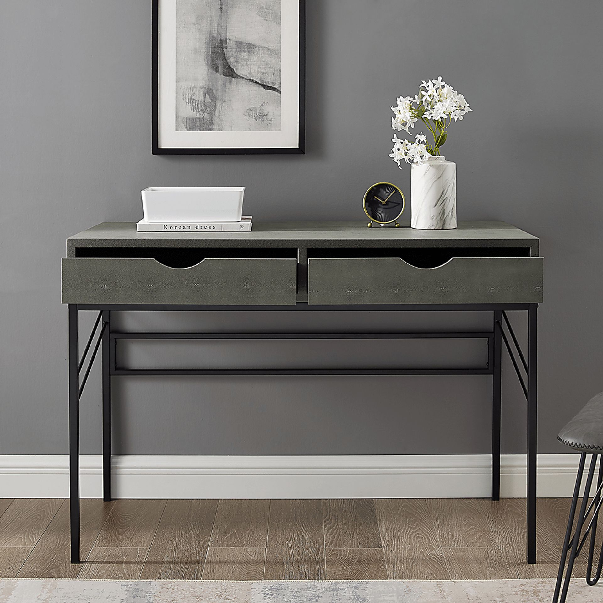Hyridge Gray Desk - Image 5