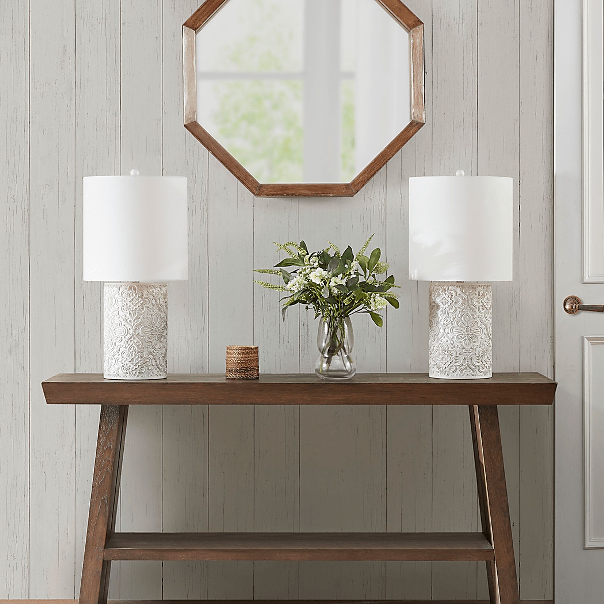 Iden Hills Ivory Lamp - Image 10