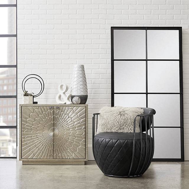 Idlegate Silver Accent Cabinet - Thumbnail - Image 8