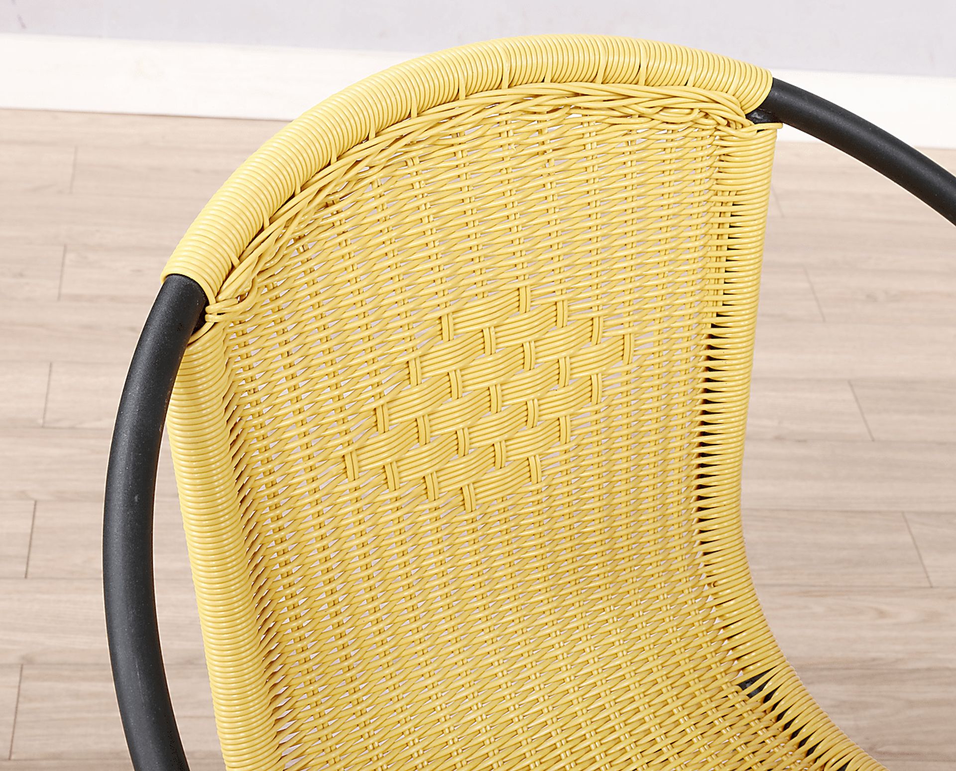 Idylwood Yellow 3 Pc Outdoor Seating Set - Image 7