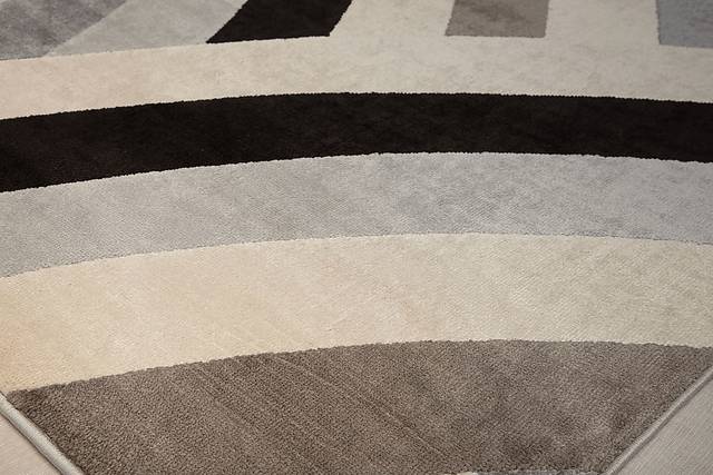 Idyora Cream/Beige 8' x 10' Rug - Thumbnail - Image 6