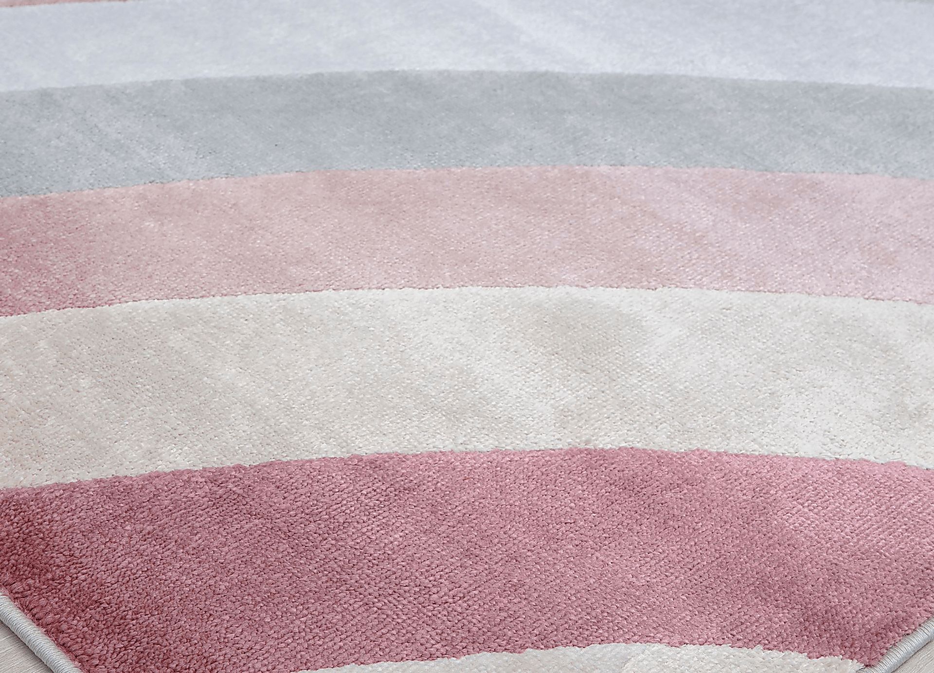 Idyora Pink 8' x 10' Rug - Image 4