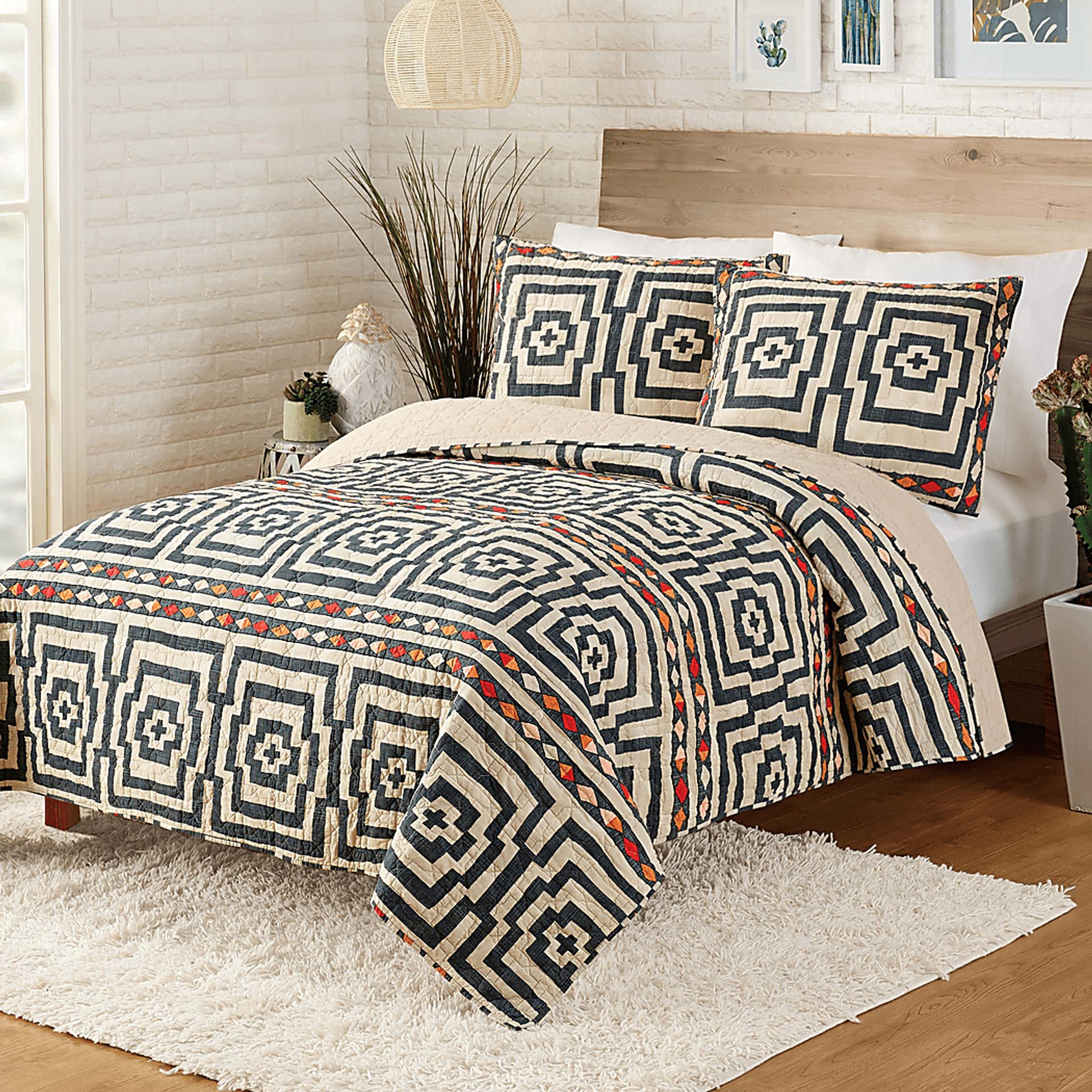 Imlay Black King 3 Pc Quilt Set - Image 1