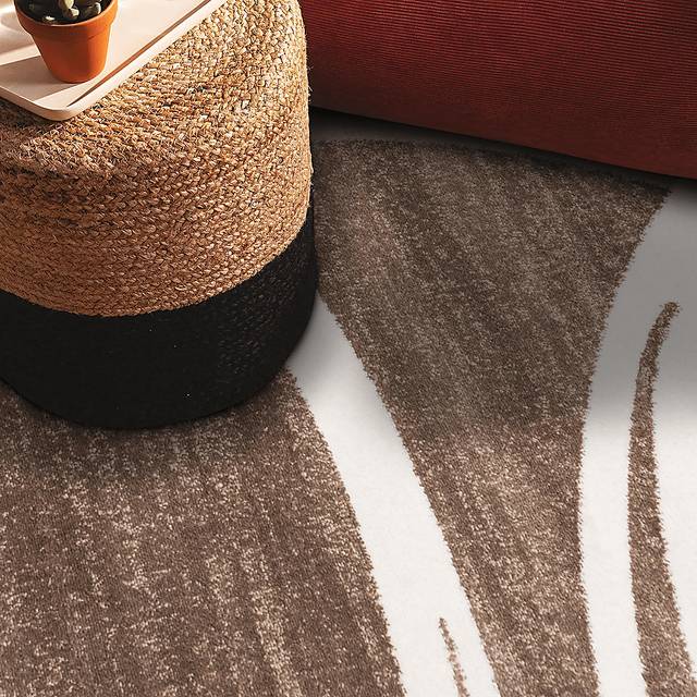 Ineran Brown 7'10 x 10'2 Rug - Thumbnail - Image 5