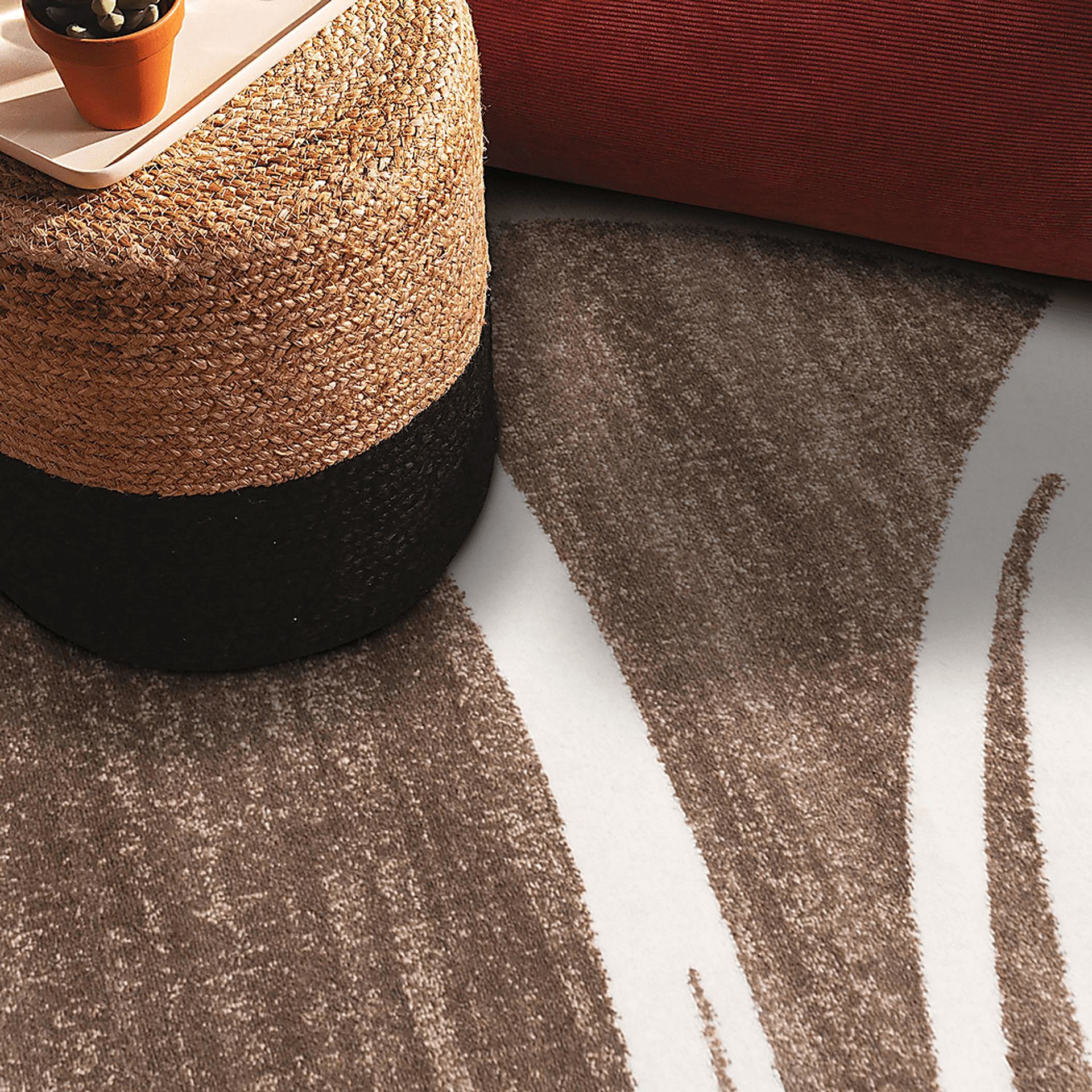 Ineran Brown 7'10 x 10'2 Rug - Image 5