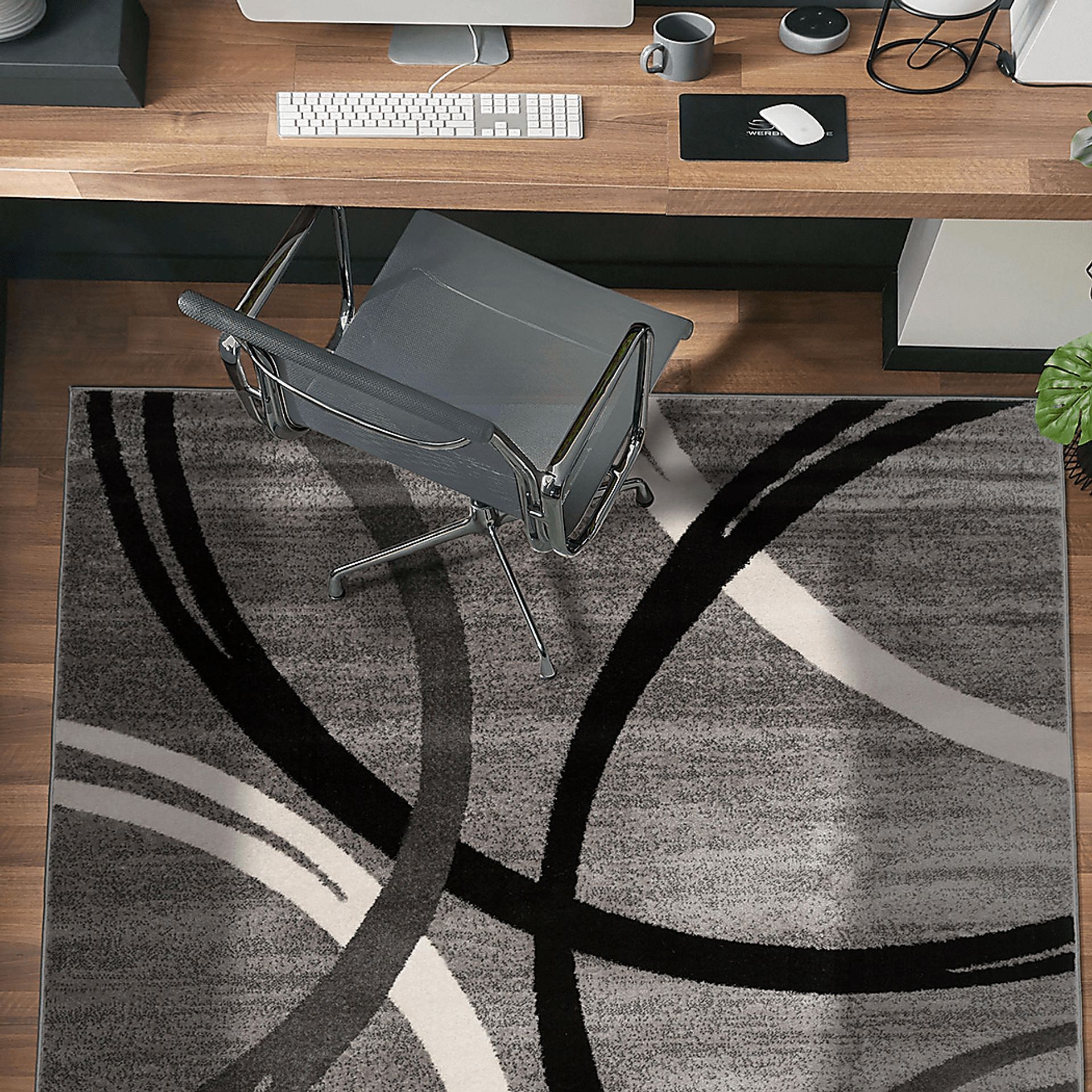 Ineran Gray 7'10 x 10'2 Rug - Image 5