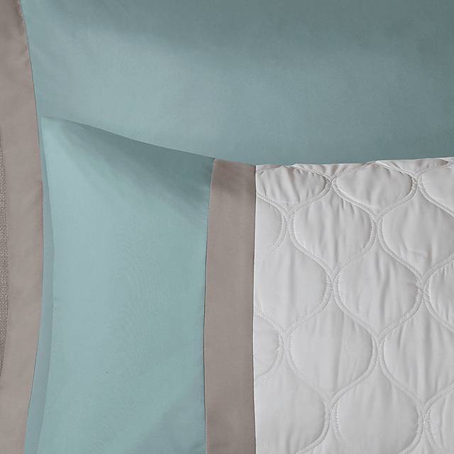 Inerness Green 8 Pc Queen Comforter Set - Thumbnail - Image 5
