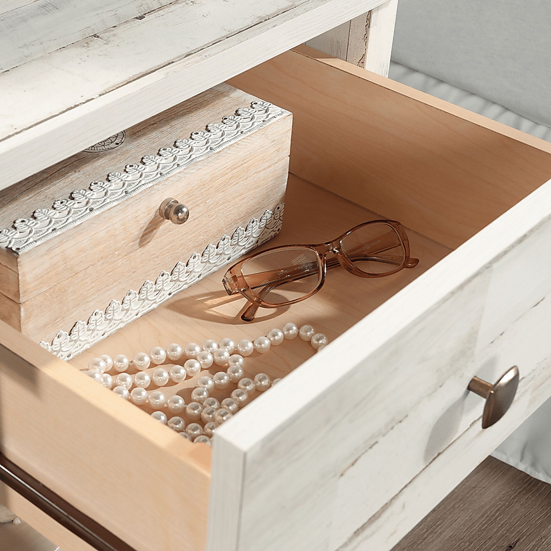 Ingeborg White Nightstand - Image 3