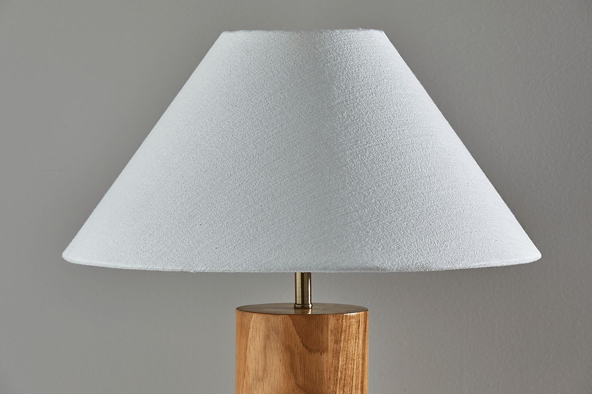Innsbruck Strasse Oak Lamp
